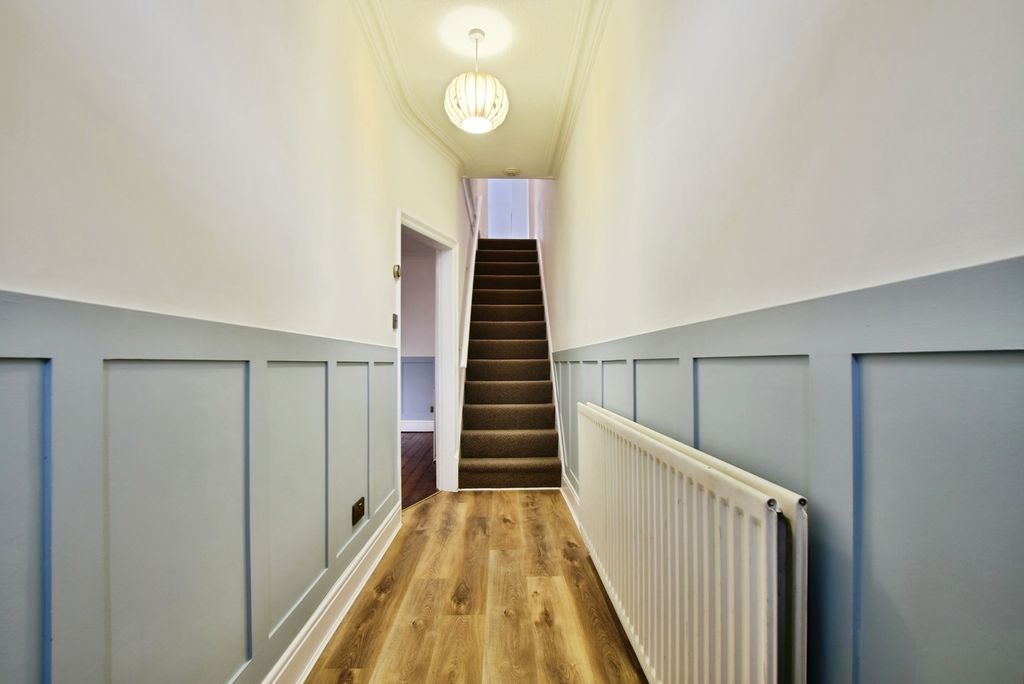 Property photo 2 of 30 Photo