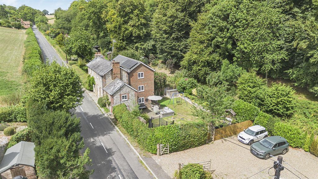Property photo 1 of 18 46_61217.Jpg