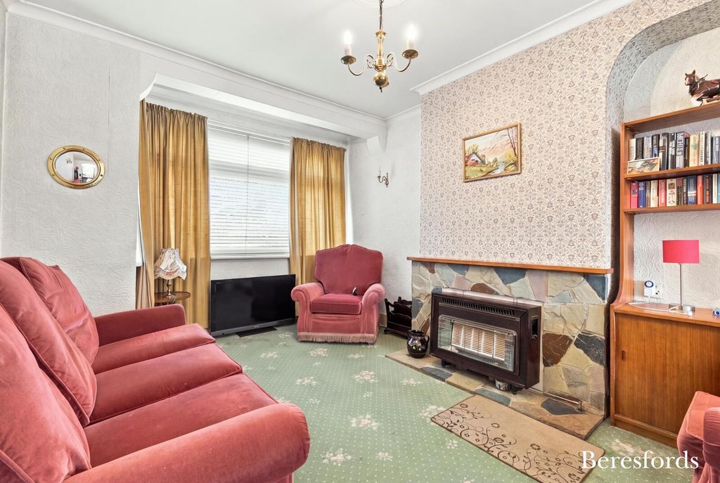 Property photo 2 of 16 Picture No. 04