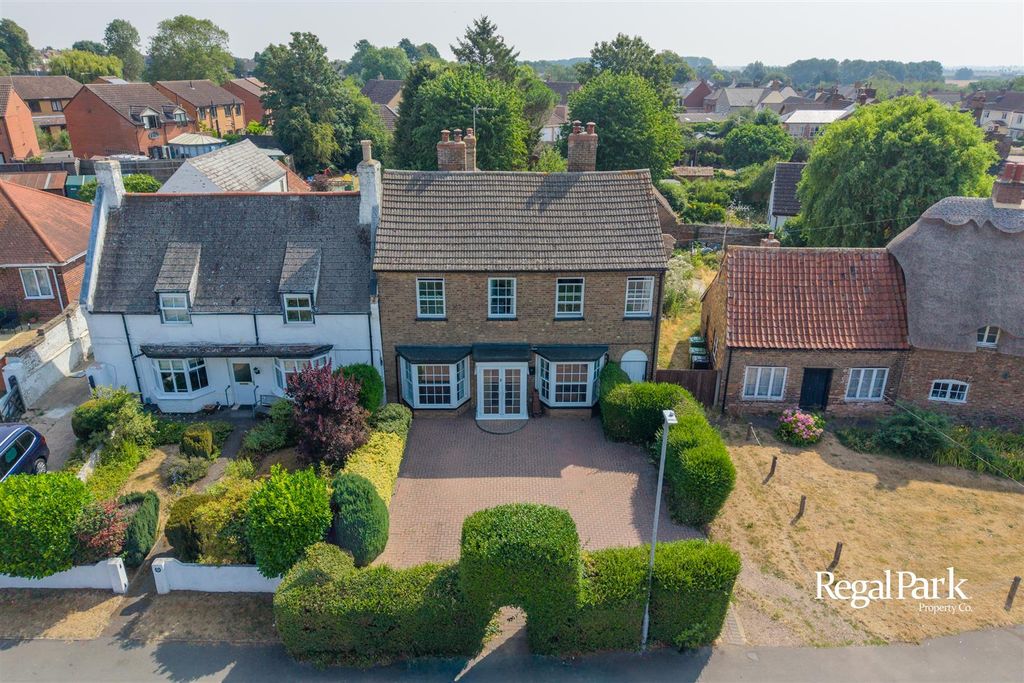 Property photo 2 of 46 Dji_20260717101947_0089_D.Jpg