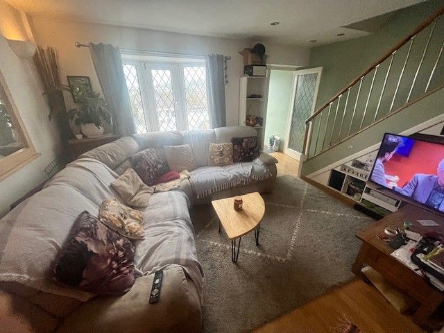 Property photo 2 of 5