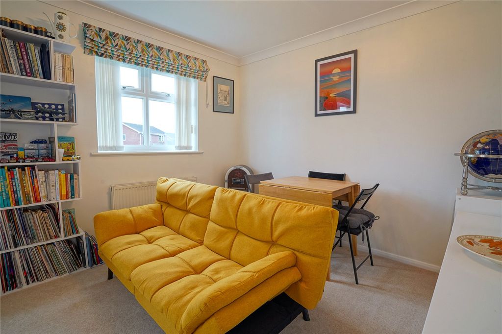 Property photo 3 of 12 Picture No. 10