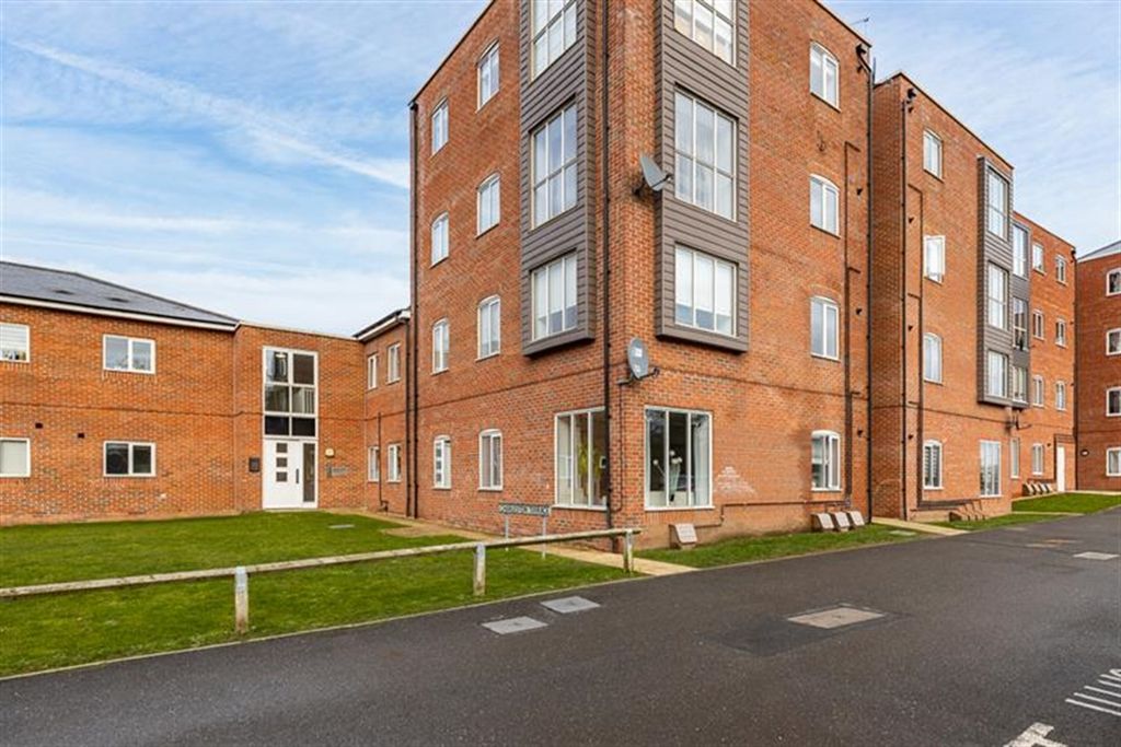 Property photo 1 of 15 (Main)