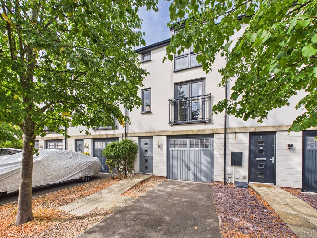 Property photo 1 of 17 Picture No. 24