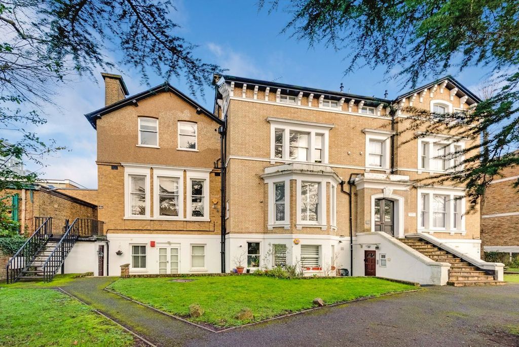 Property photo 1 of 7