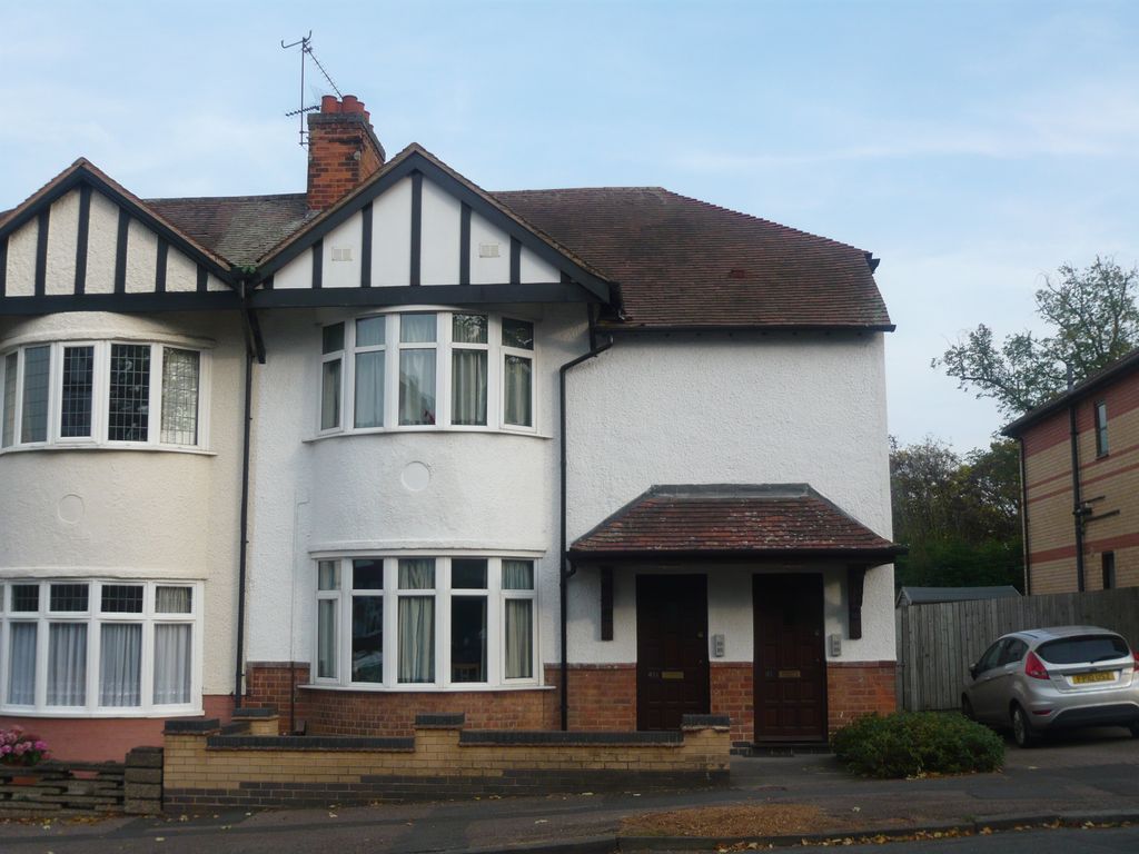 Property photo 1 of 6 Front