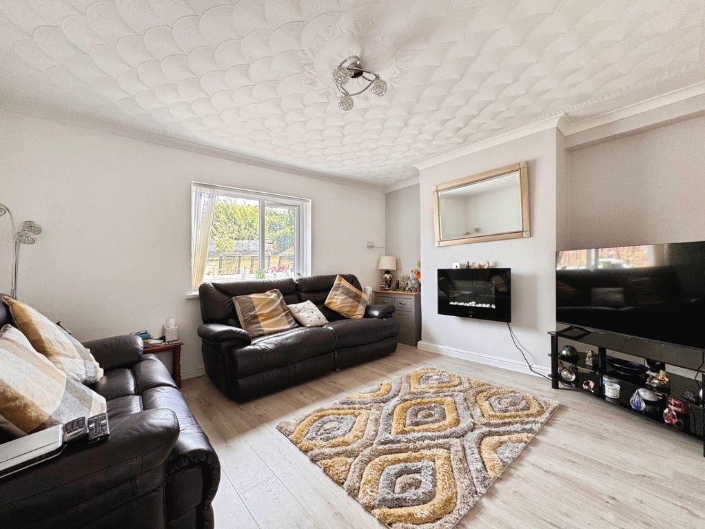 Property photo 3 of 20 5353015
