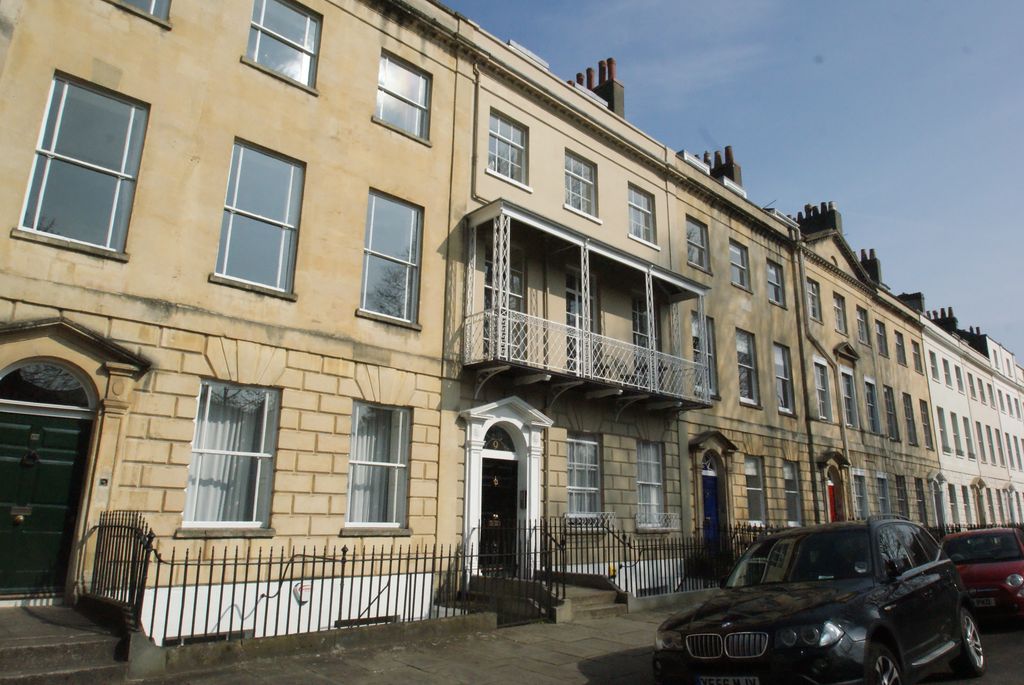 Property photo 1 of 9 9 West Mall.Jpg