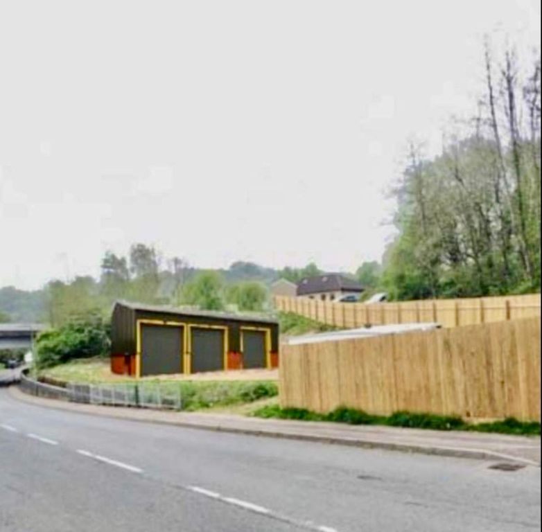Property photo 2 of 12