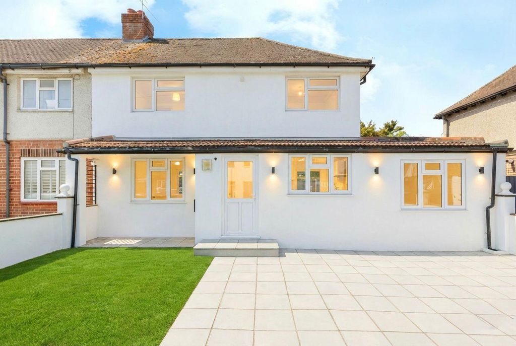 Property photo 1 of 16 9104B205-E28d-425F-B107-43c101E840ee.Jpg