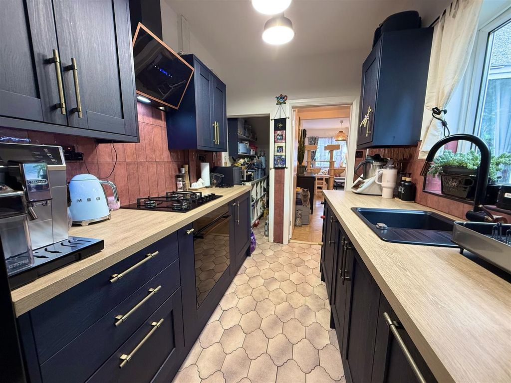 Property photo 3 of 16 Image0 (8).Jpeg