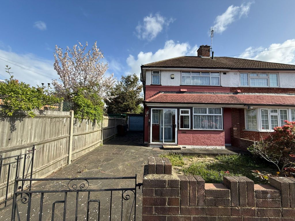 Property photo 2 of 11