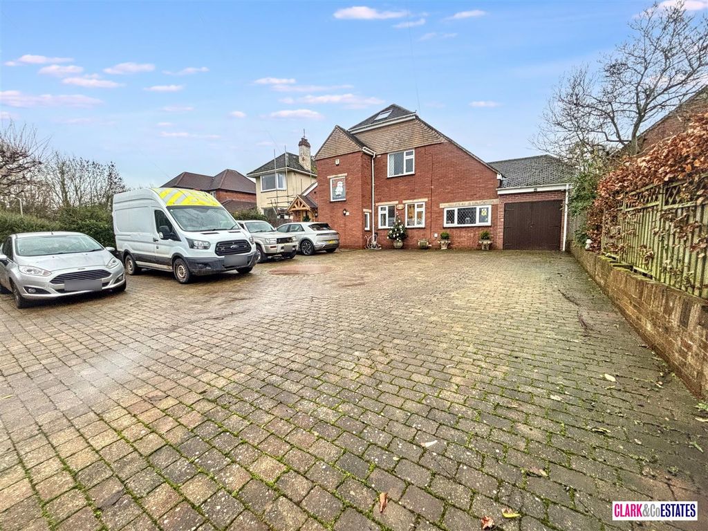 Property photo 1 of 18 Front .Jpg