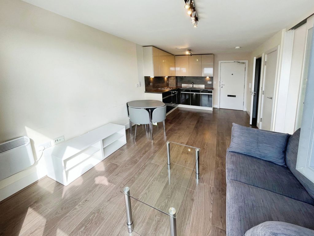 Property photo 3 of 7 Living Room (2)