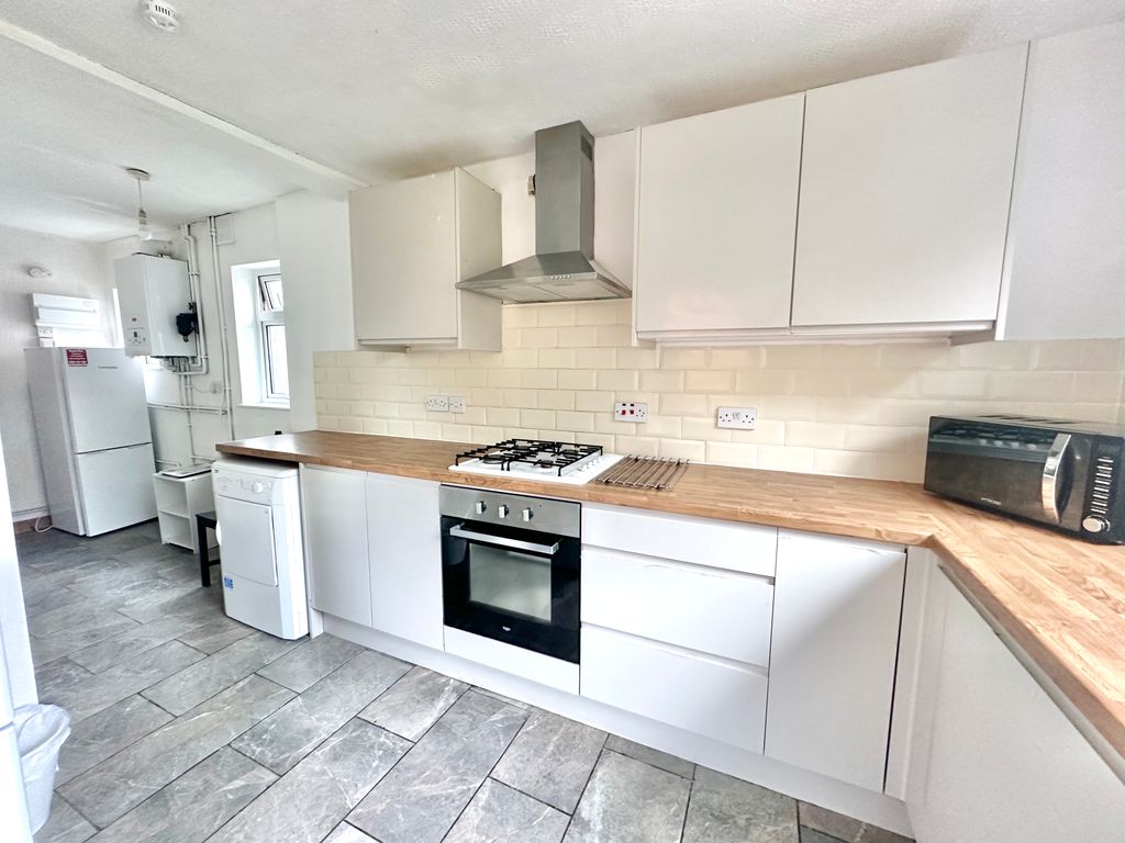 Property photo 3 of 9 Img_0879