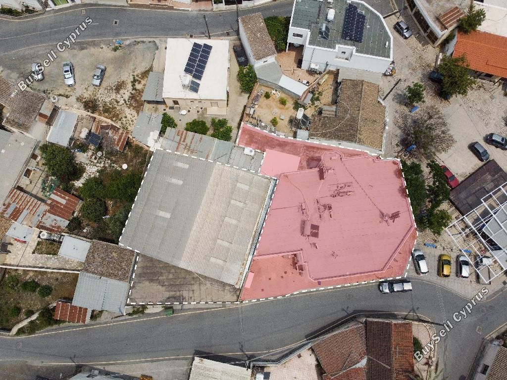 Property photo 2 of 8