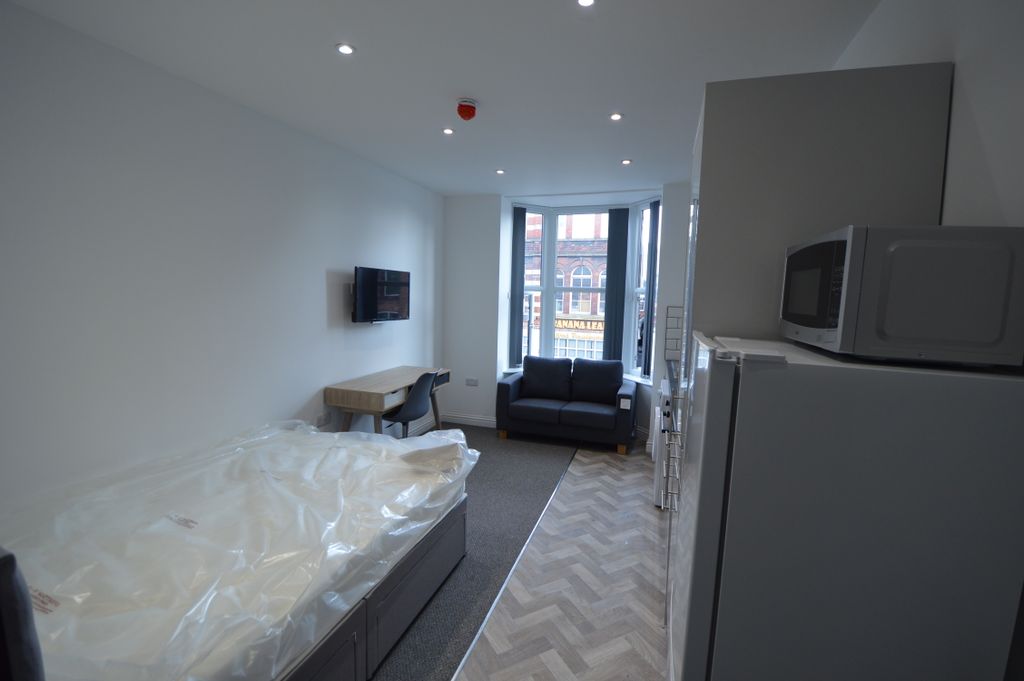 Property photo 1 of 2