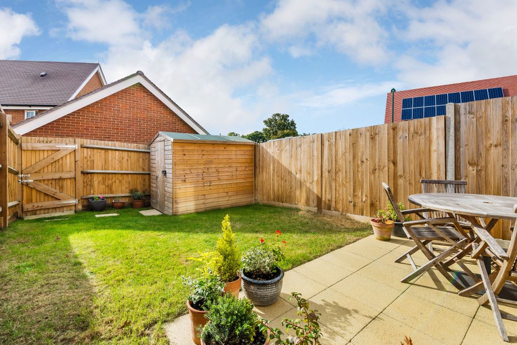 Property photo 3 of 11 Back Garden2.Jpg
