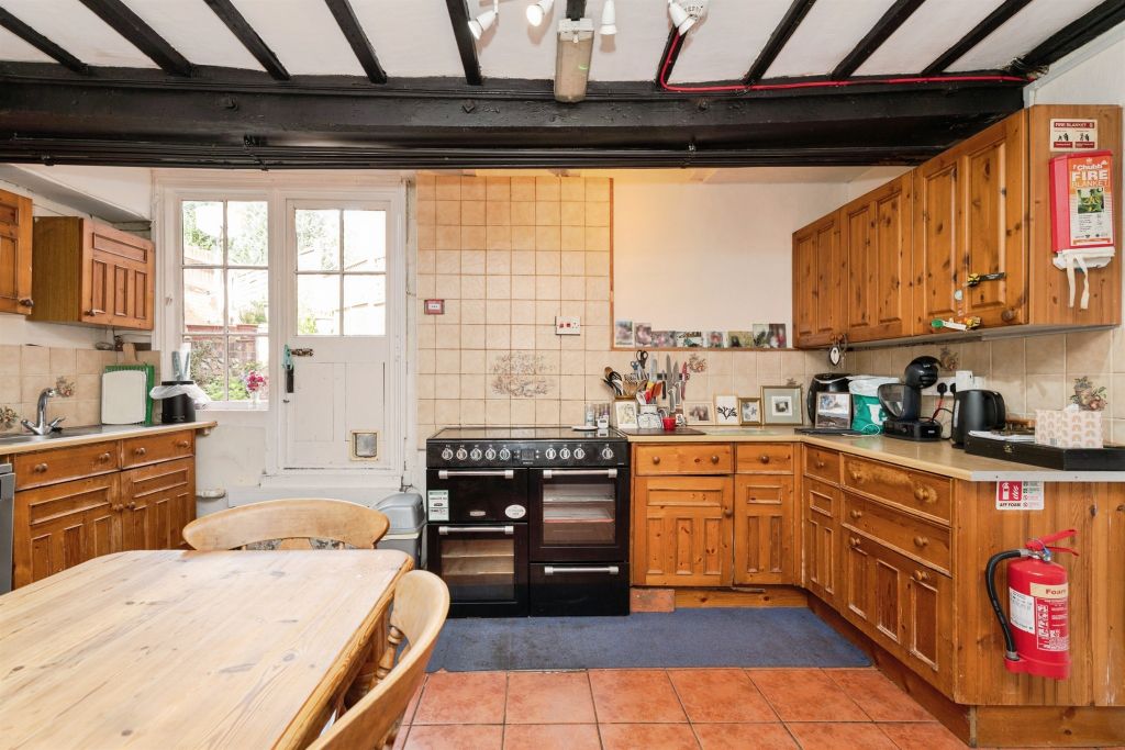 Property photo 3 of 23