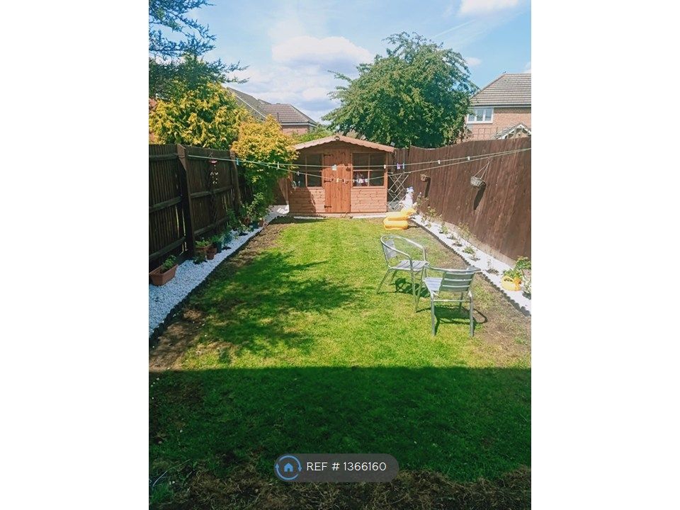 Property photo 2 of 10