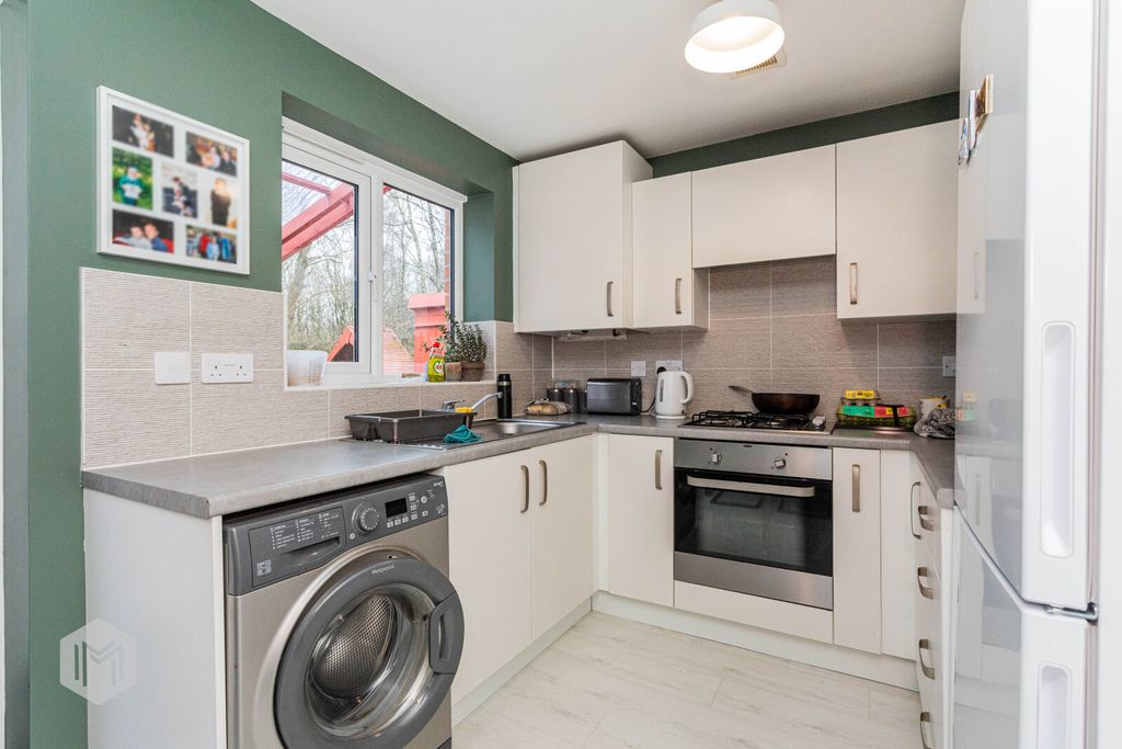 Property photo 3 of 17 Picture No. 03