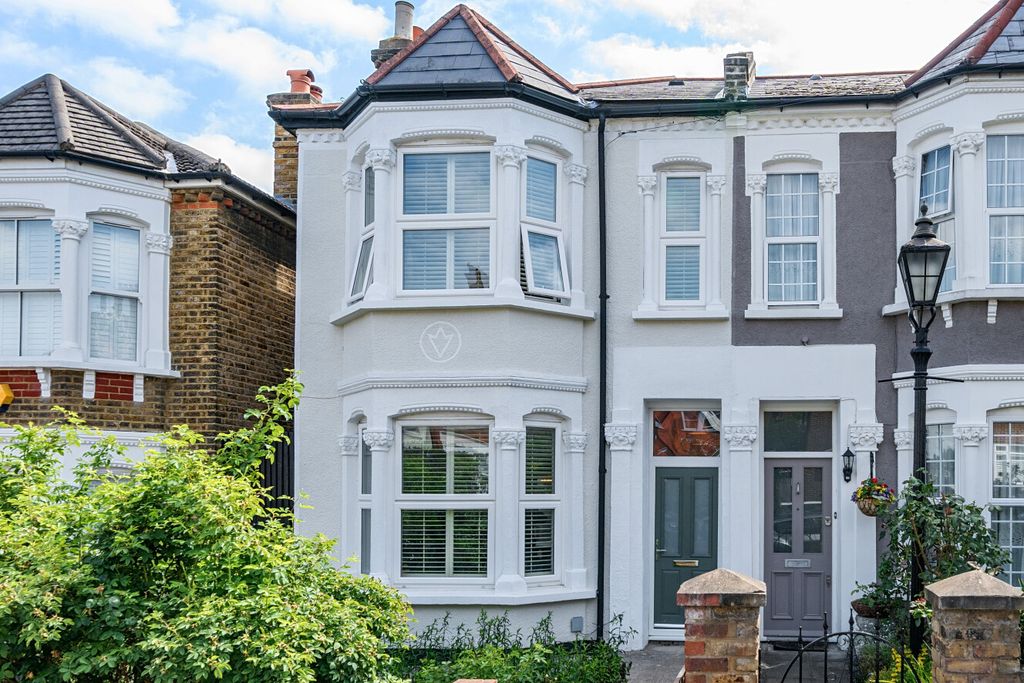 Property photo 1 of 26 1