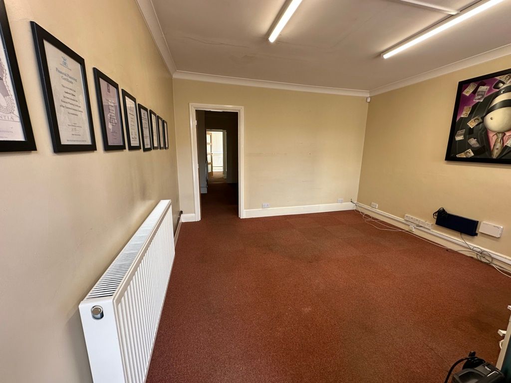 Property photo 3 of 14 Photo 15