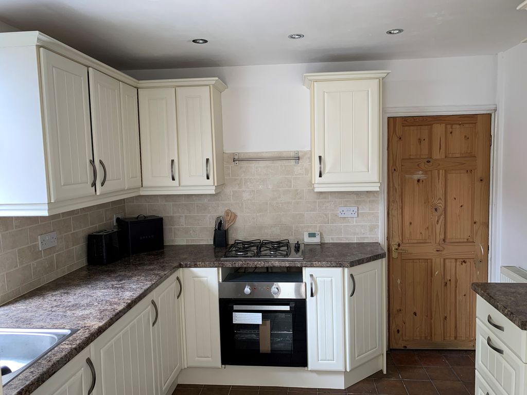 Property photo 3 of 12 S10