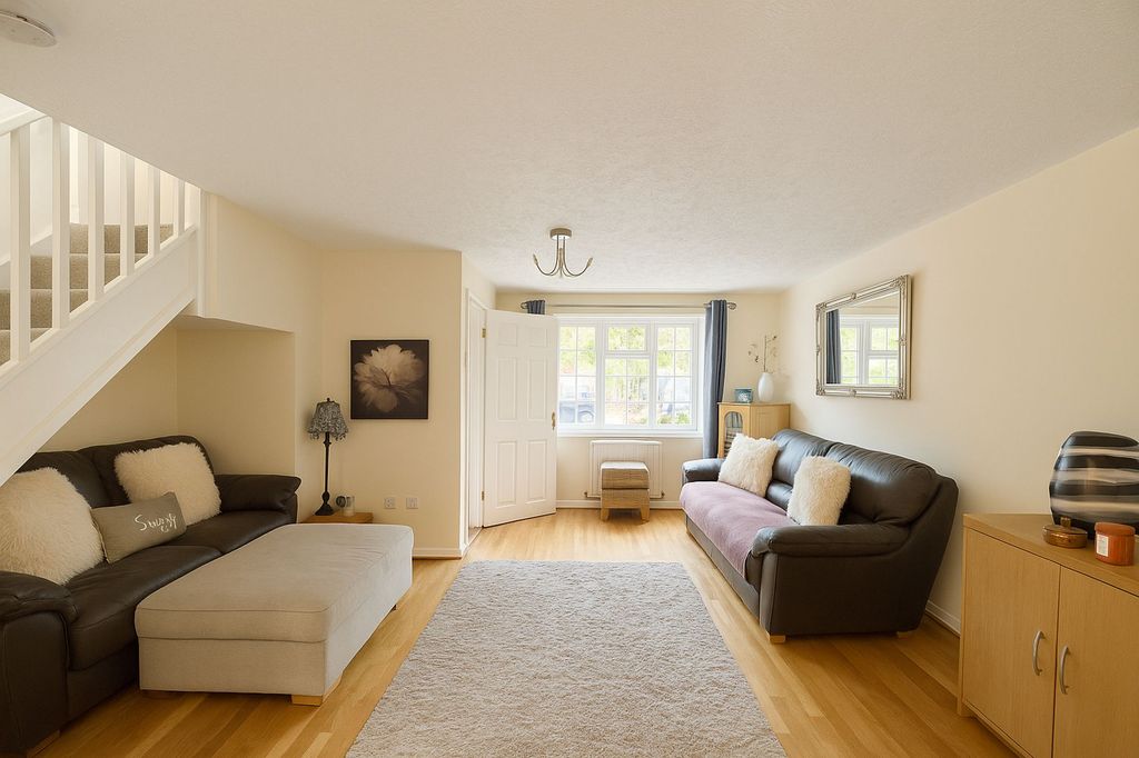 Property photo 3 of 12 Living Room