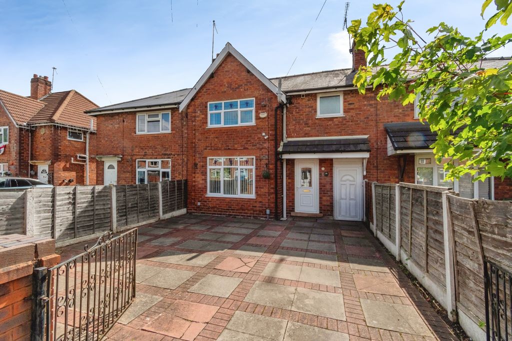Property photo 1 of 14