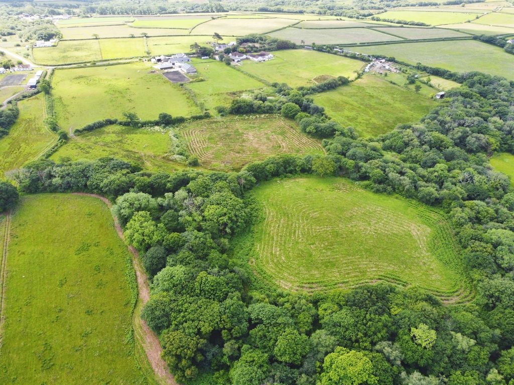 Property photo 3 of 43 Drone