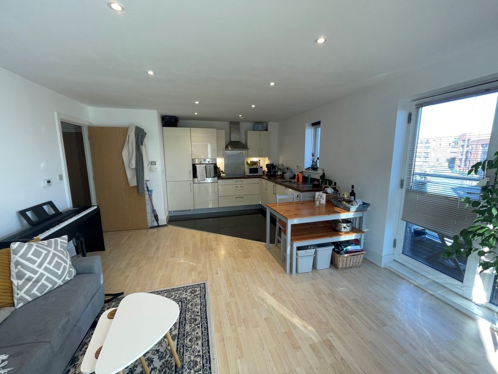Property photo 2 of 7