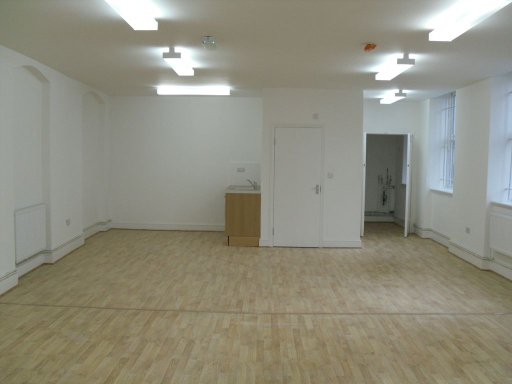 Property photo 2 of 2 Further Internal View