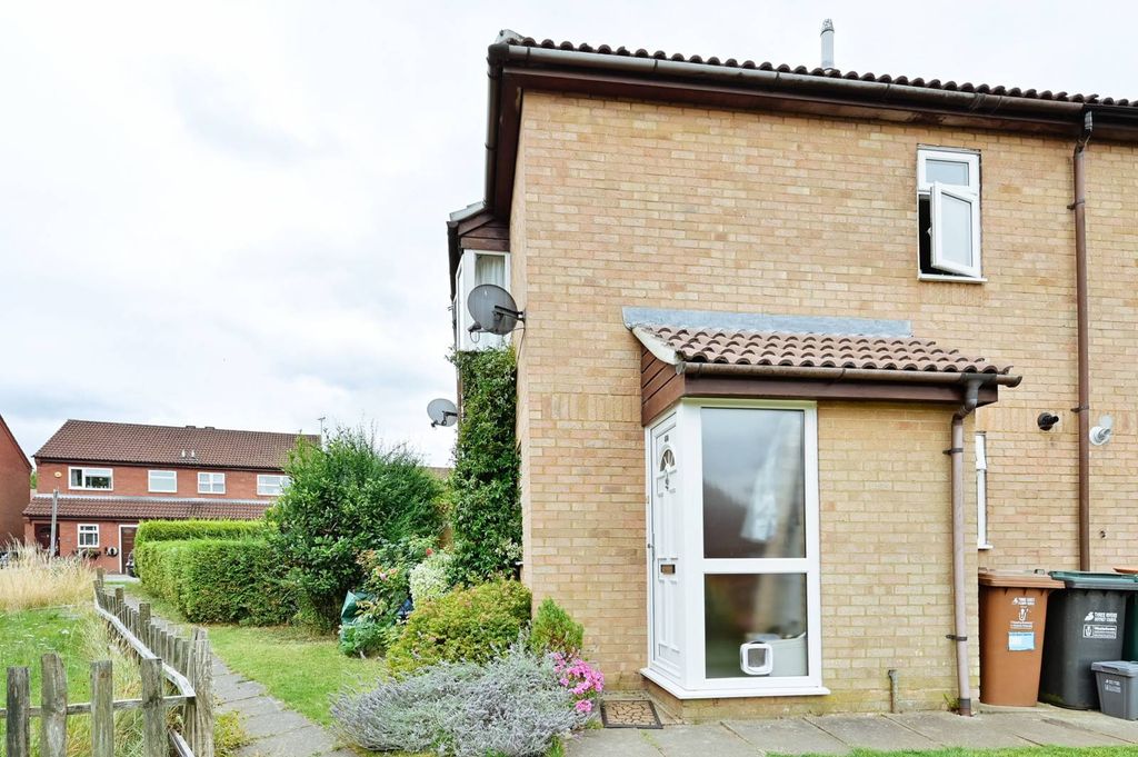 Property photo 1 of 11