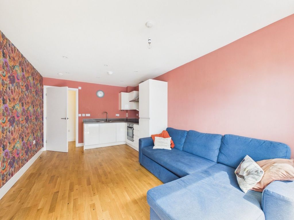 Property photo 3 of 8