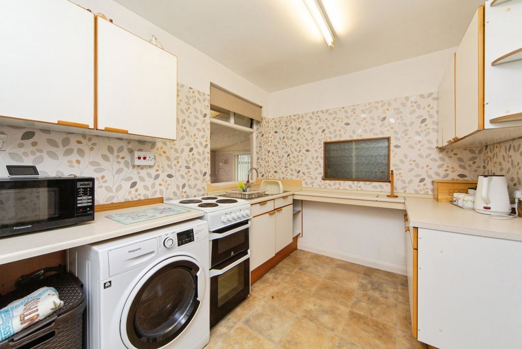 Property photo 3 of 15 Pbox-Img.Jpg