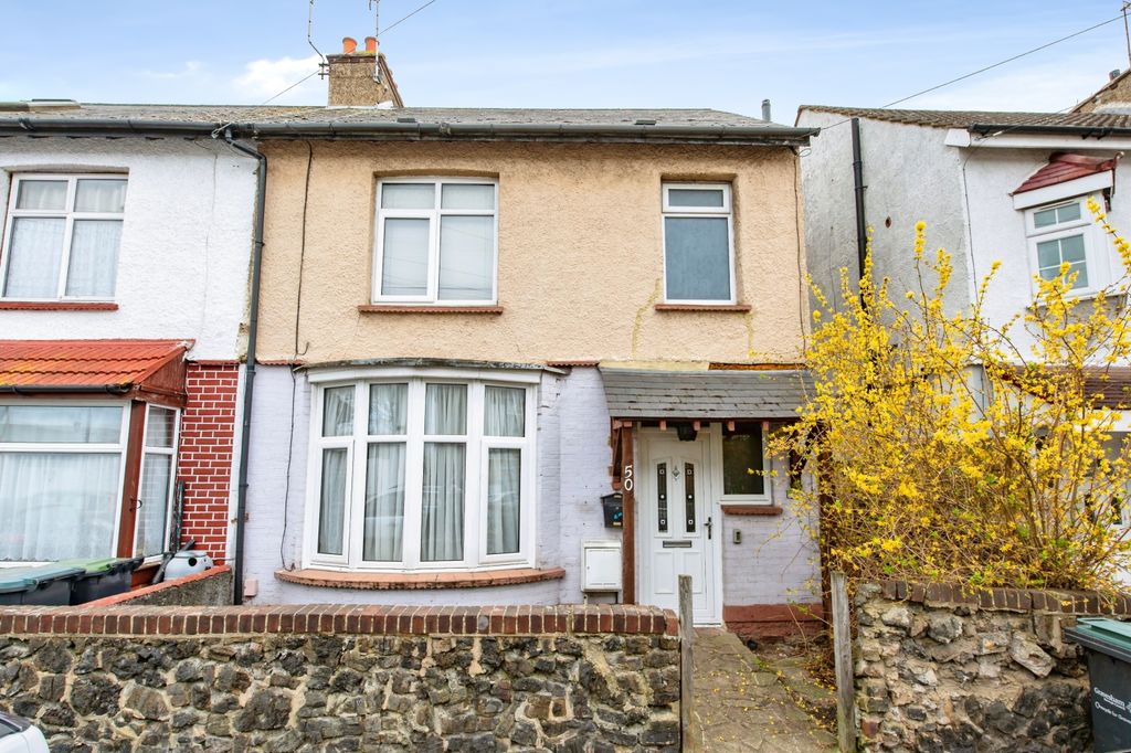 Property photo 1 of 16 Front View