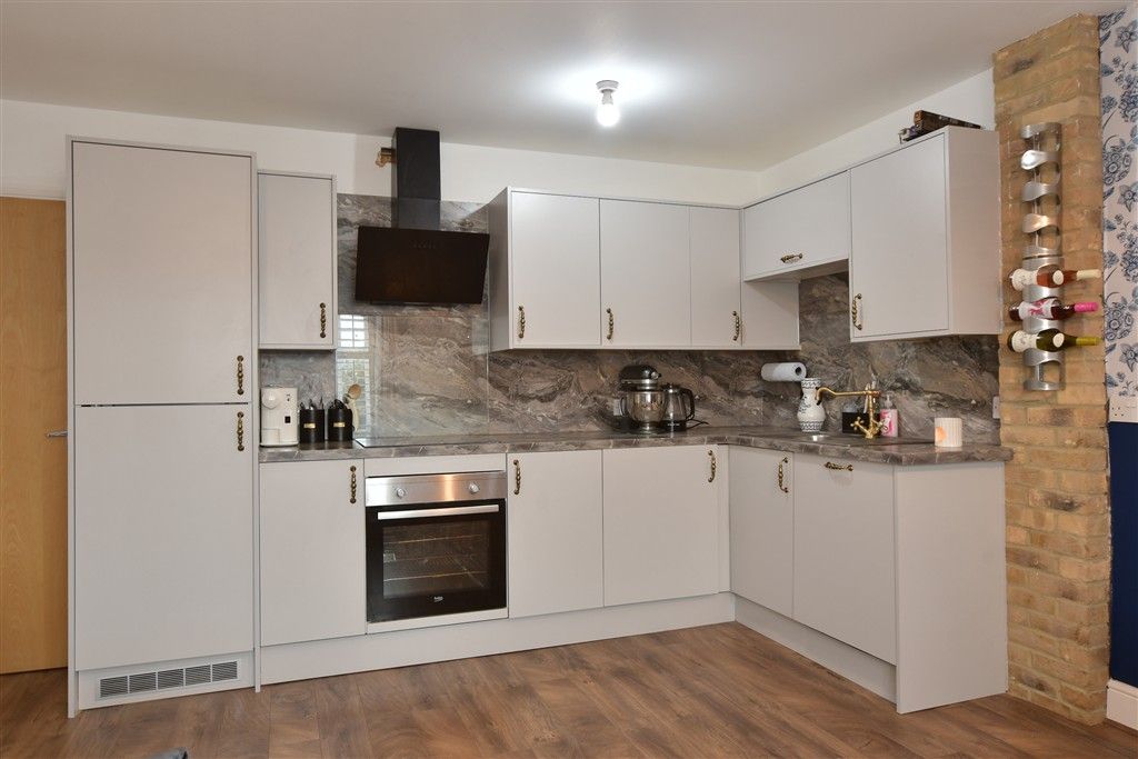 Property photo 1 of 9 Lounge/ Kitchen/Dining Room