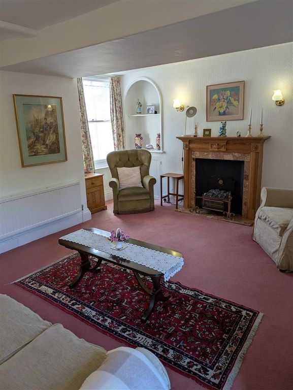 Property photo 3 of 17 1000007316.Jpg