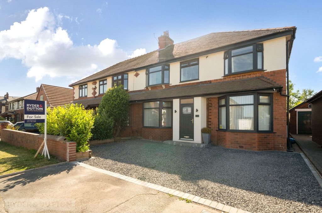 Property photo 3 of 37 Picture No. 93