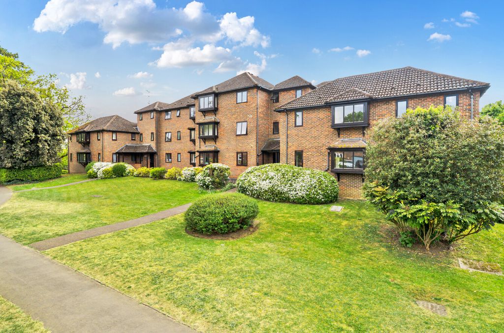 Property photo 1 of 22 1-69F87d03E4A98-1...