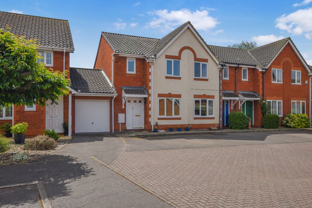 Property photo 1 of 13