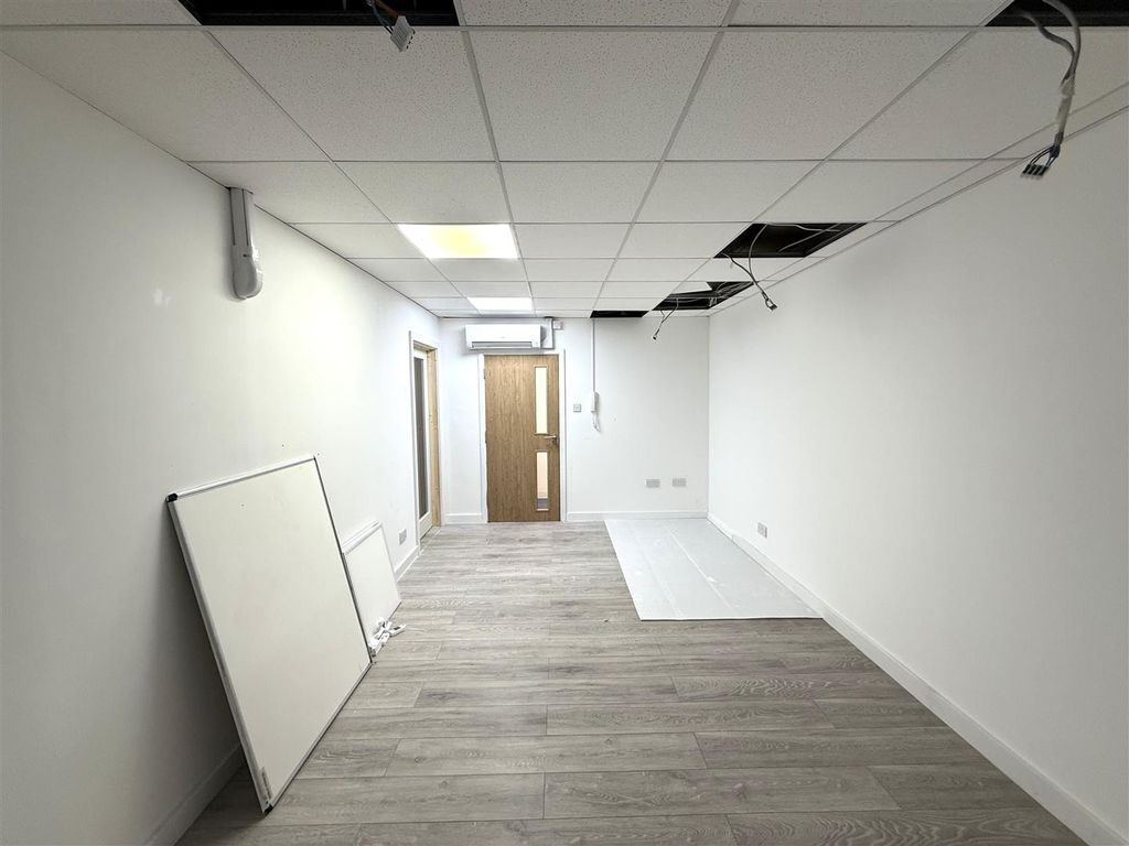 Property photo 3 of 5 Img_2312.Jpeg