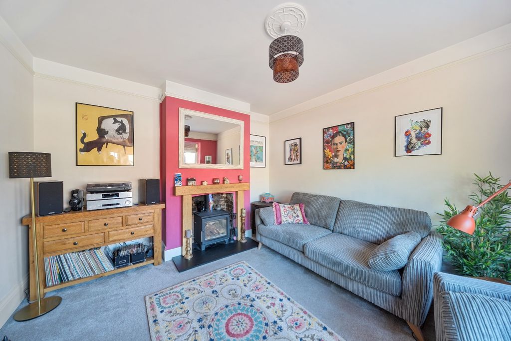 Property photo 3 of 23 4451393