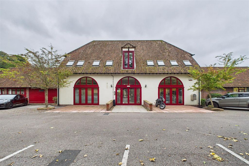 The Courtyard, Wraxall Hill, Wraxall BS48, Office to let, £2,220 pa ...