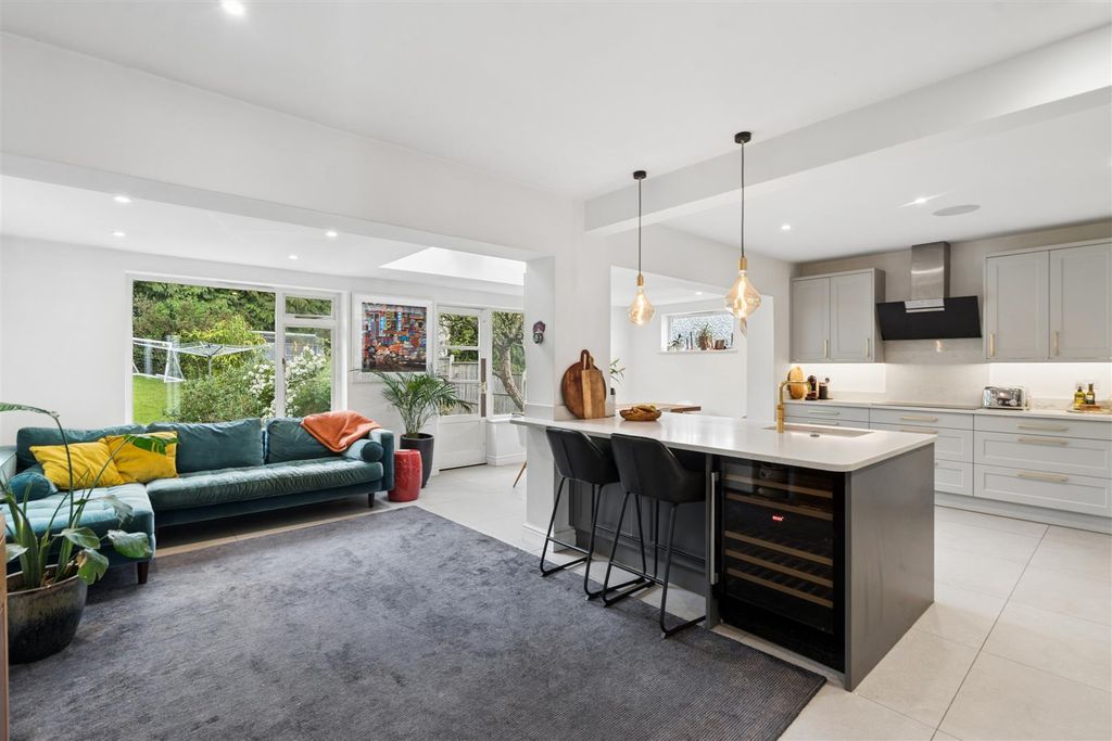 Property photo 3 of 13 Dsc00031-59940B8657Ff7571Cf0d906906092d56.Jpg