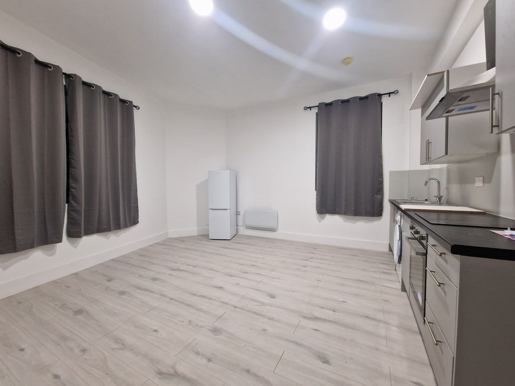 Property photo 2 of 6 Photo 2