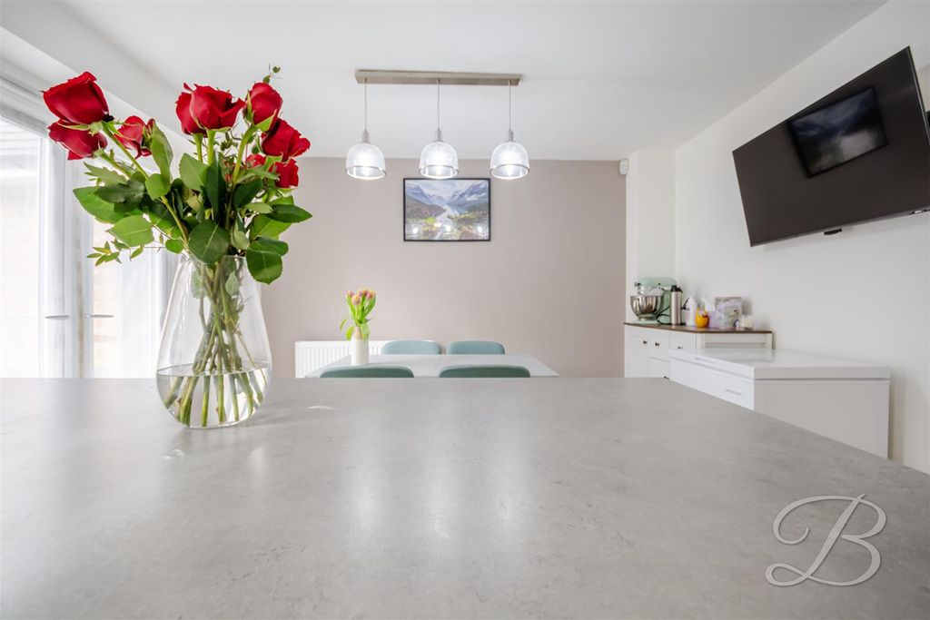 Property photo 2 of 21 Ccltd-3.Jpg