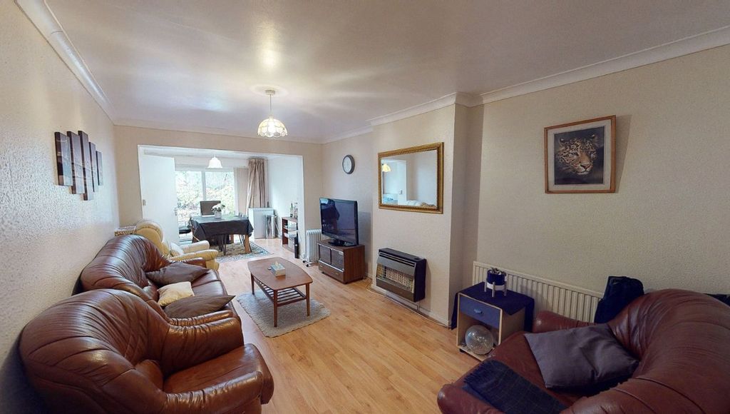 Property photo 2 of 12 Picture No. 02
