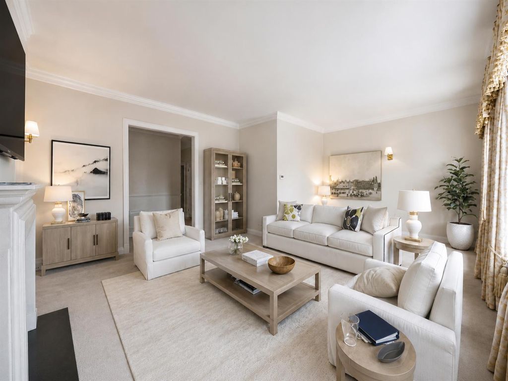 Property photo 3 of 12 835B3E3F-17Ef-469A-87De-F99De850Fdf3.Png